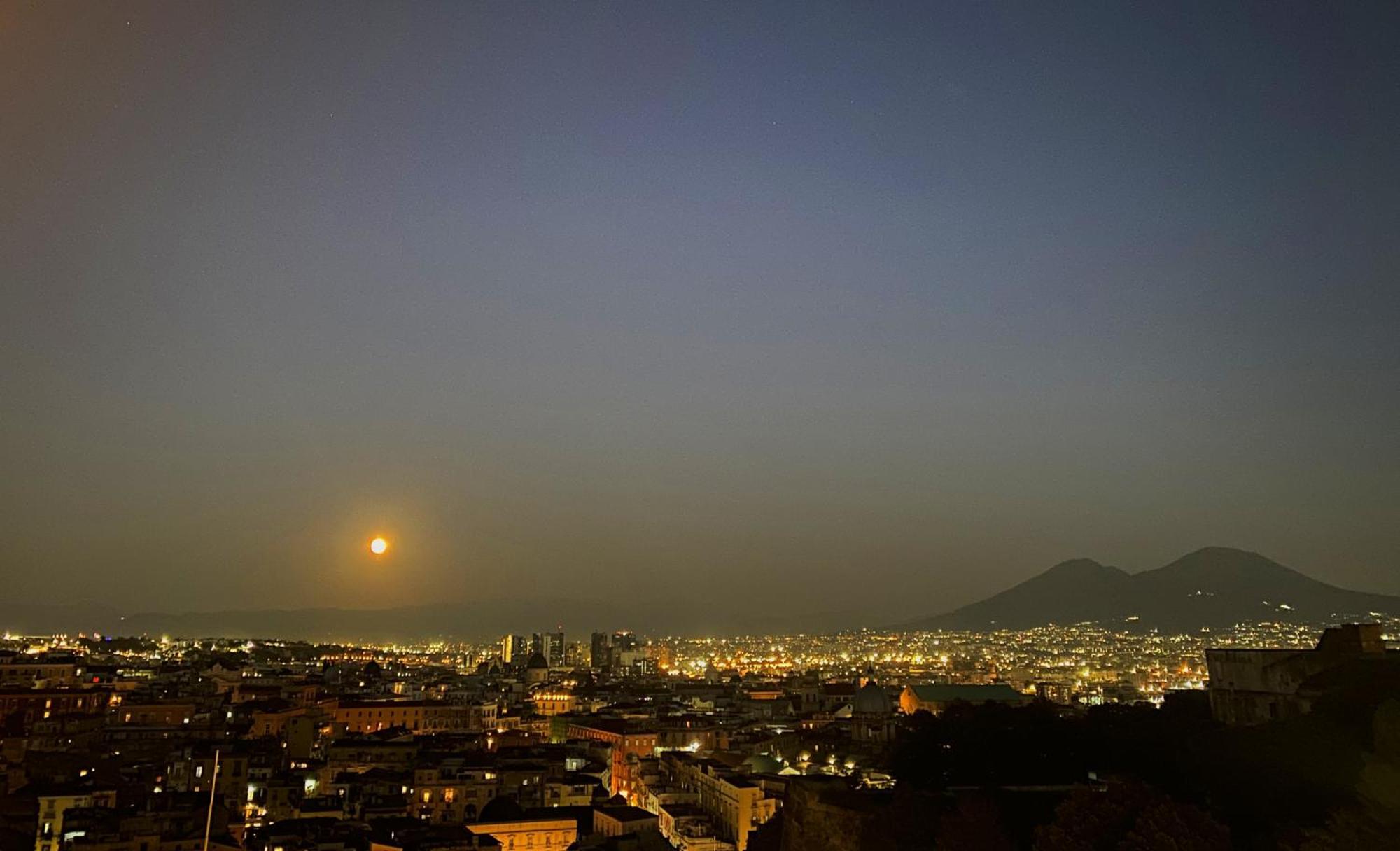 Finestra Sull'alba Napels